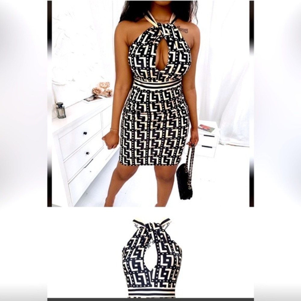 Body con cut out too dress size L